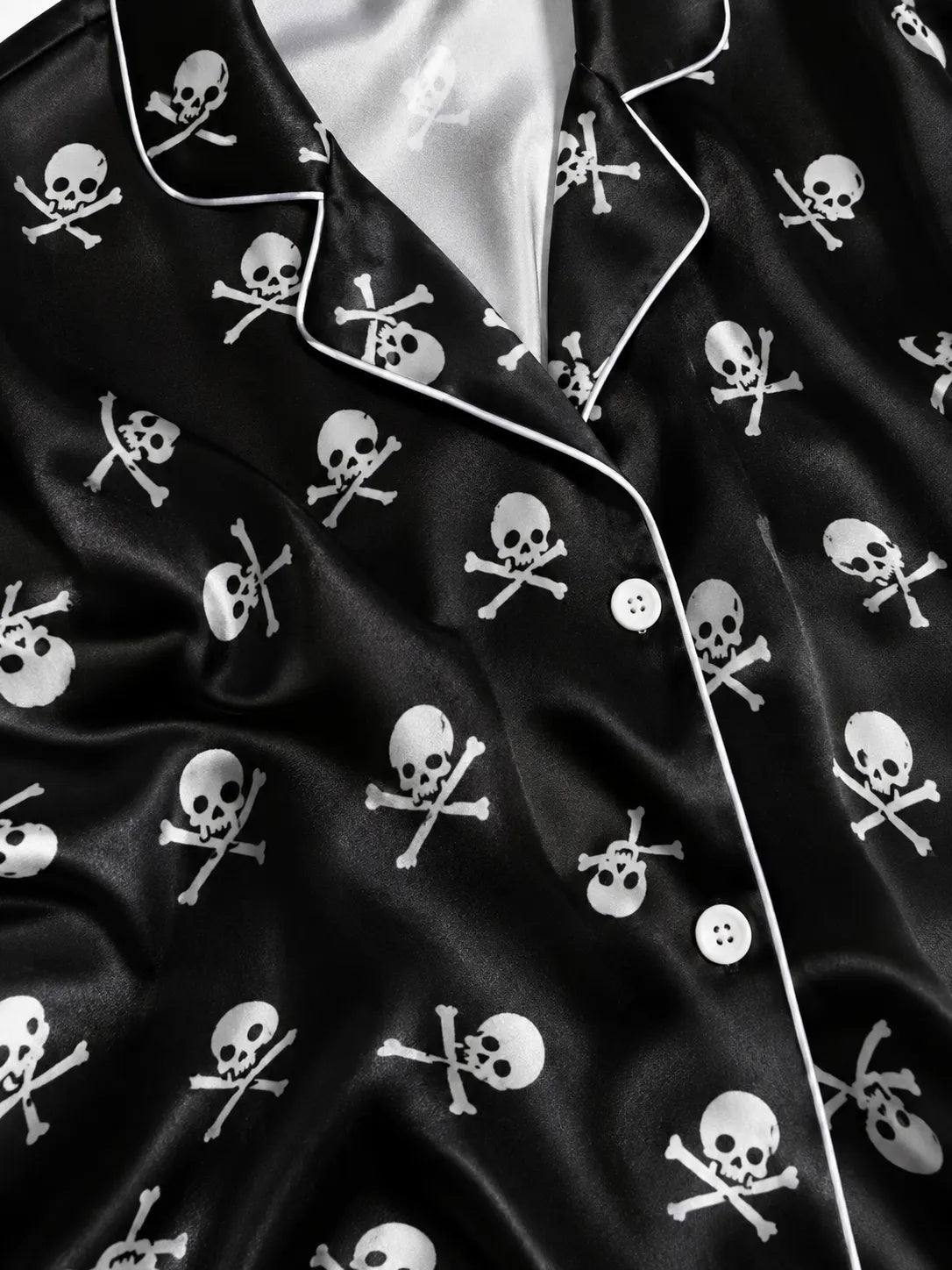 Tokyo-Mood Halloween Pirate Skull Black Unisex Long Sleeve Silky Satin Pajama Set