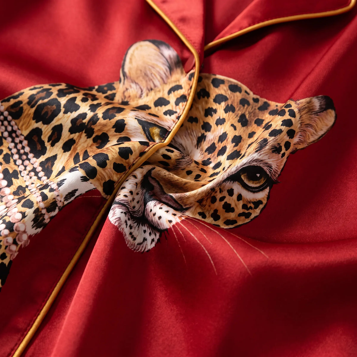Leopard Face Jewels Diamond Collar Tiger Unisex Long Sleeve Satin Pajama Set